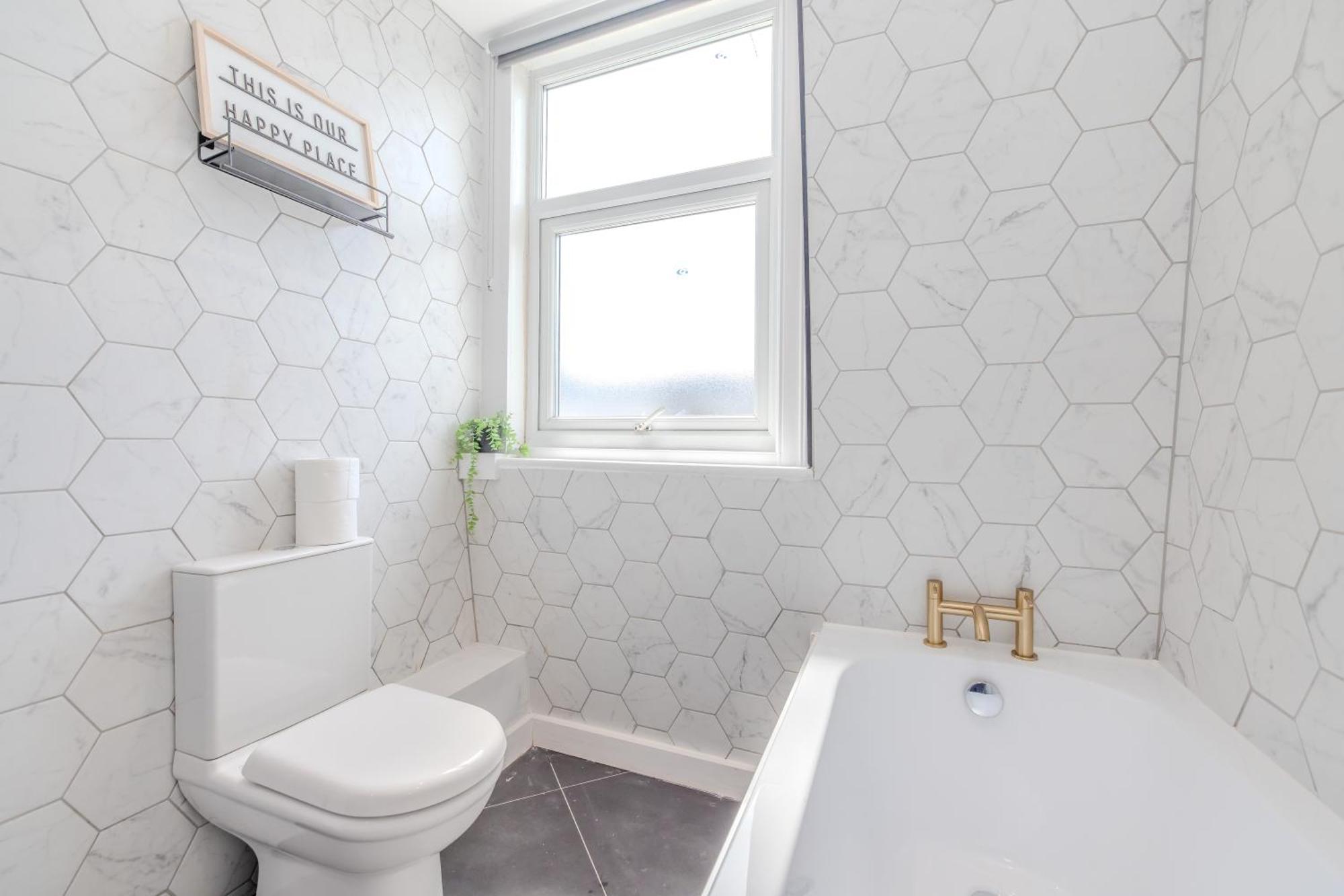 Amazing 3 Bedroom Flat I Next To Brighton Beach & Shopping Center المظهر الخارجي الصورة